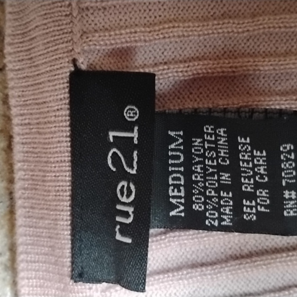 Rue 21 top NWT - Picture 4 of 6